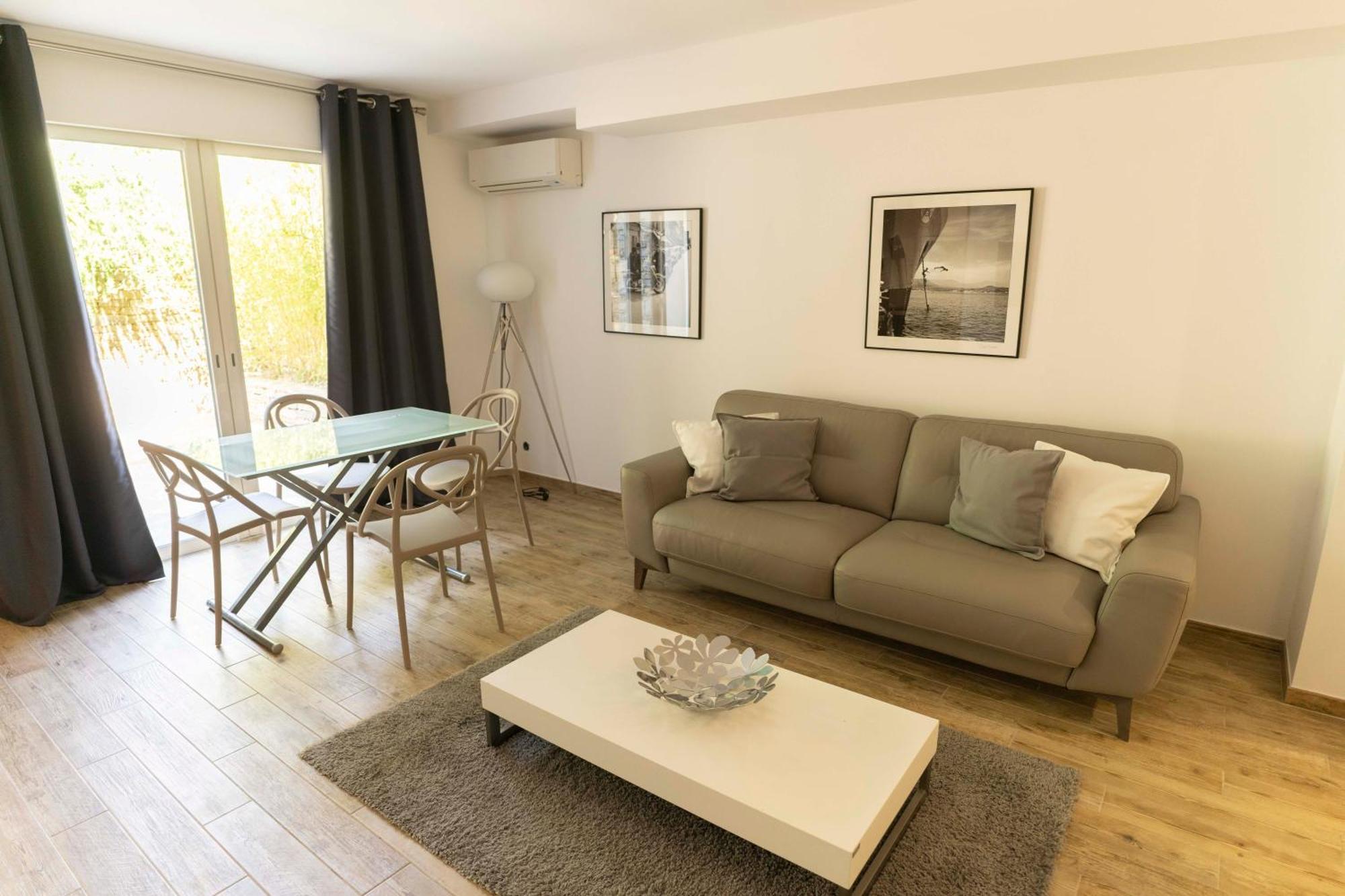 Suites In Erbalunga Ербалунґа Номер фото